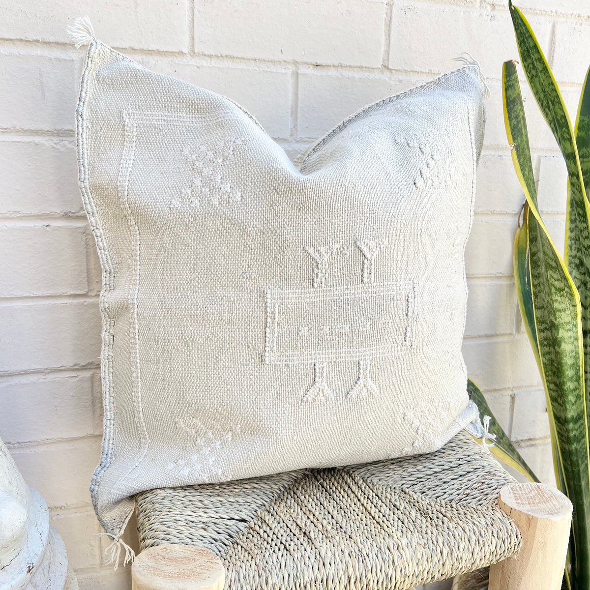 Stone With White Cactus Silk Cushion – Boho Morocco