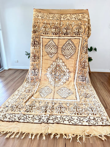 RADIA - Vintage Moroccan Berber Rug